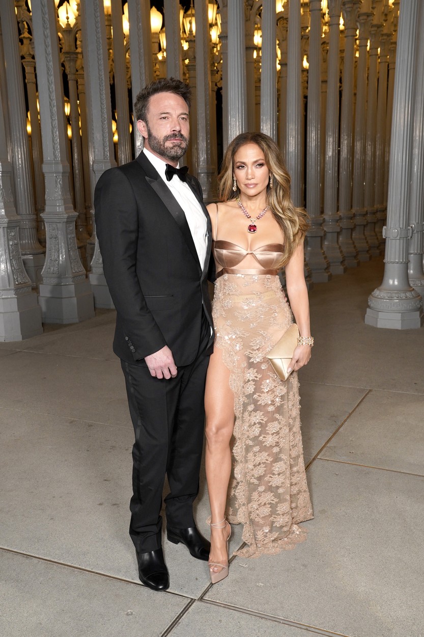 Jennifer Lopez și Ben Affleck în creații Gucci, la Gala LACMA Art + Film 2023