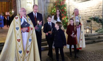 Familia Regală Britanică a participat la concertul de colinde organizat de Kate Middleton. Prințul Louis a fost în centrul atenției