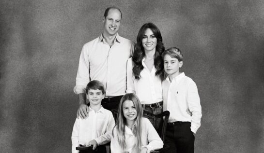Misterul din spatele fotografiei de Crăciun a familiei Prințului William. Ce detalii neobișnuite au observat experții regali