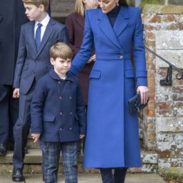 Prințul Louis alături de Kate Middleton după slujba de Crăciun