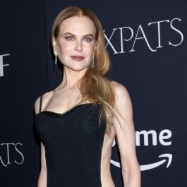 Nicole Kidman, într-o rochie de culoare negră