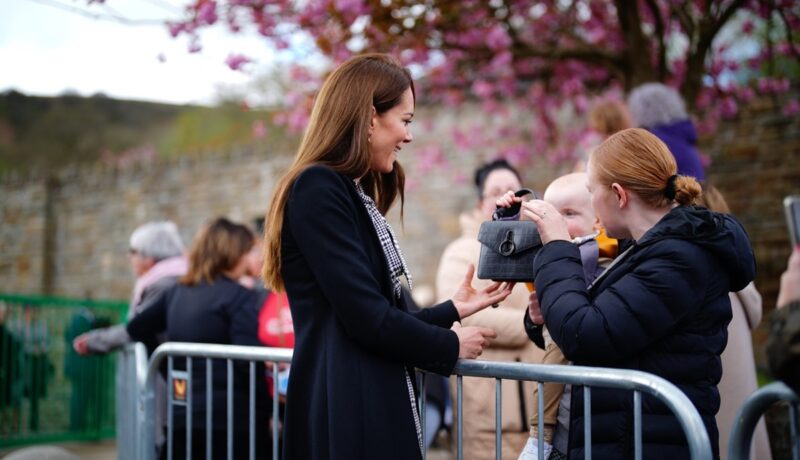 Ce ține Kate Middleton mereu în poșetă. Prințesa de Wales păstrează un secret emoționant