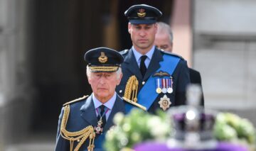 Regele Charles și Prințul William la ceremonia de încoronare a monarhului