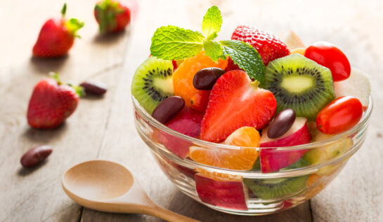 Ingredientele secrete care transformă orice salată de fructe. Aroma e delicioasă