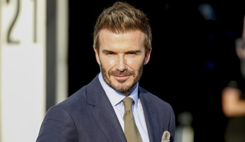 David Beckham și-a pus fanii pe jar cu un pictorial neașteptat. Cum a pozat soțul Victoriei Beckham înainte să împlinească 49 de ani