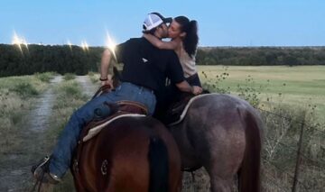 Bella Hadid și Adan Banuelos în timp ce se află pe cai și se sărută