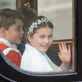 Fotografia aniversară a Prințesei Charlotte a fost supusă unor reguli noi. Ce trebuie să respecte Prințul William și Kate Middleton când vine vorba de portretul fiicei lor