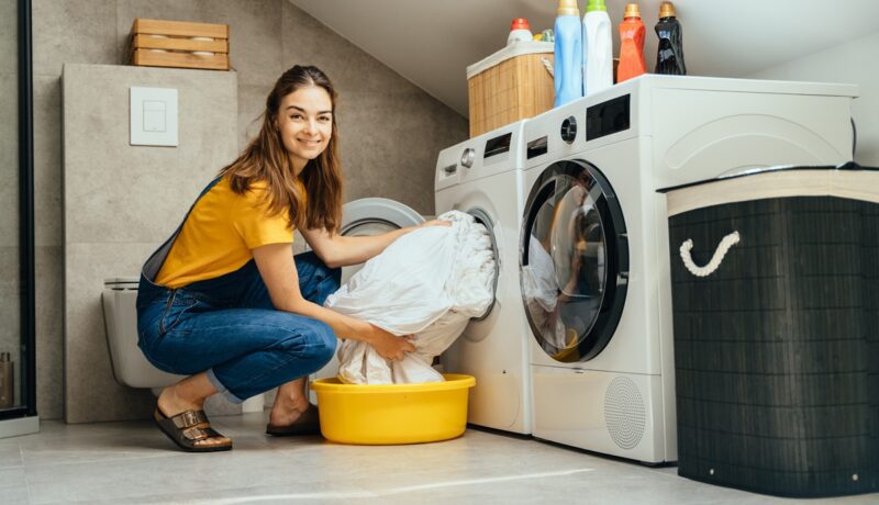 7 lucruri pe care ar trebui să le speli în fiecare săptămână, potrivit experților în curățenie
